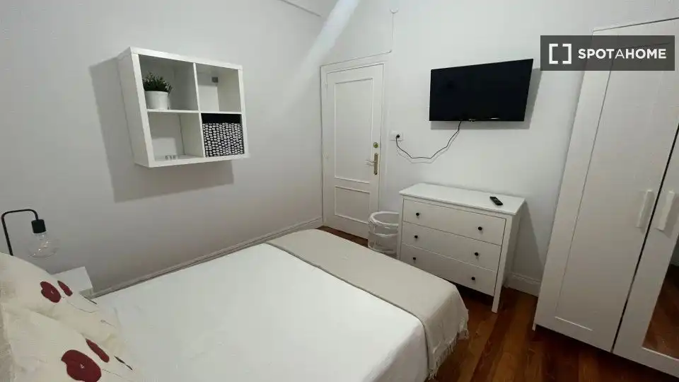 Habitación 196 m², Bilbao