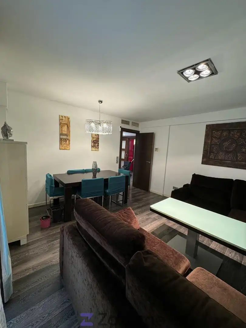 Piso de 98 m² en Zaragoza