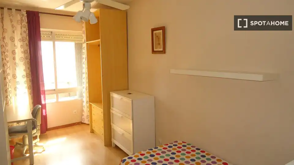 Habitación 121 m², Córdoba