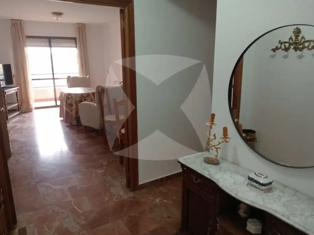 Piso de 140 m² en Badajoz
