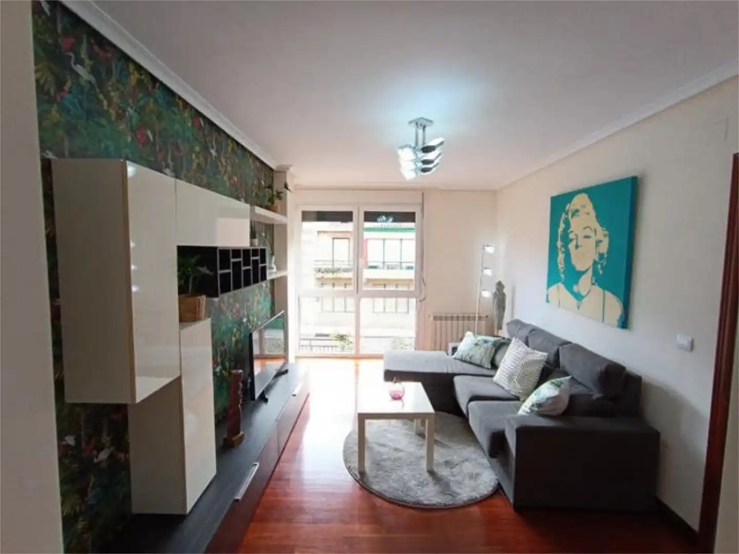 Piso de 60 m² en Ampuero