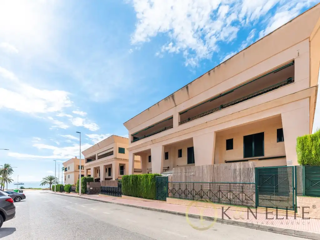 Maison 180 m² à Santa Pola