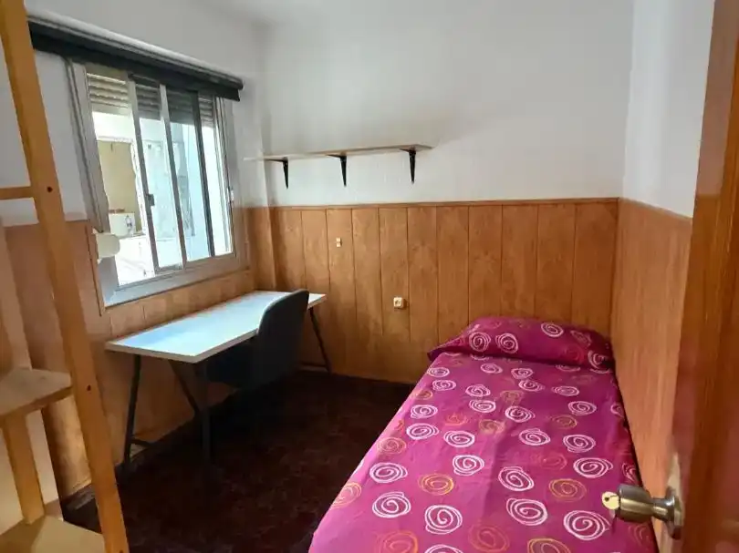 Piso de 75 m² en Almería