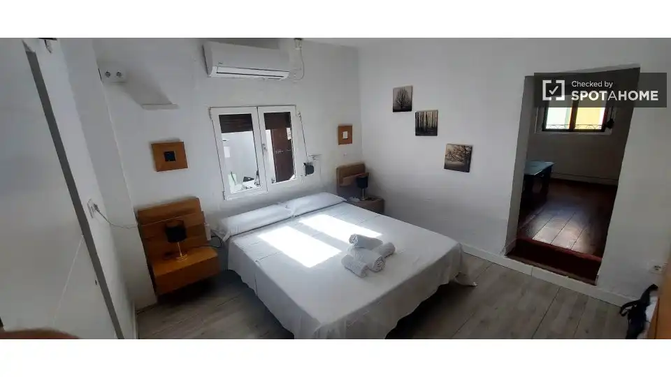 Habitación 81 m², Sevilla
