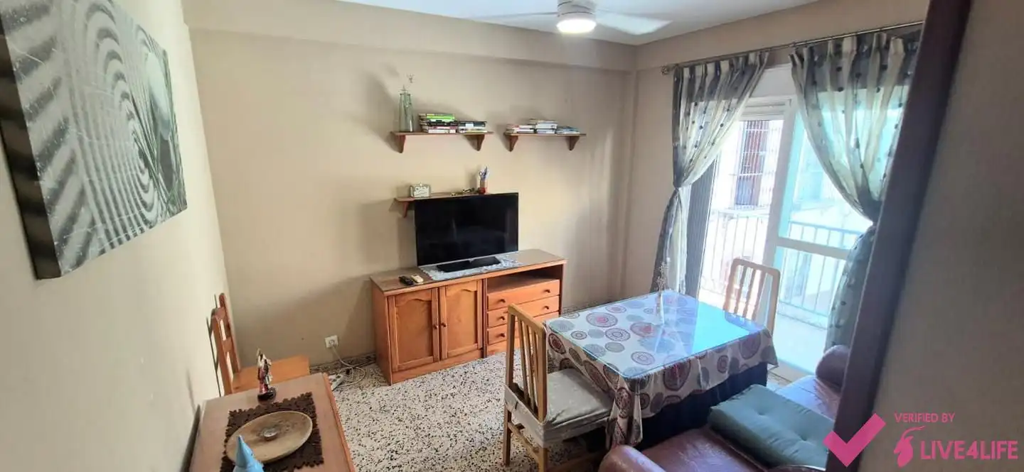 Piso de 80 m² en Sevilla