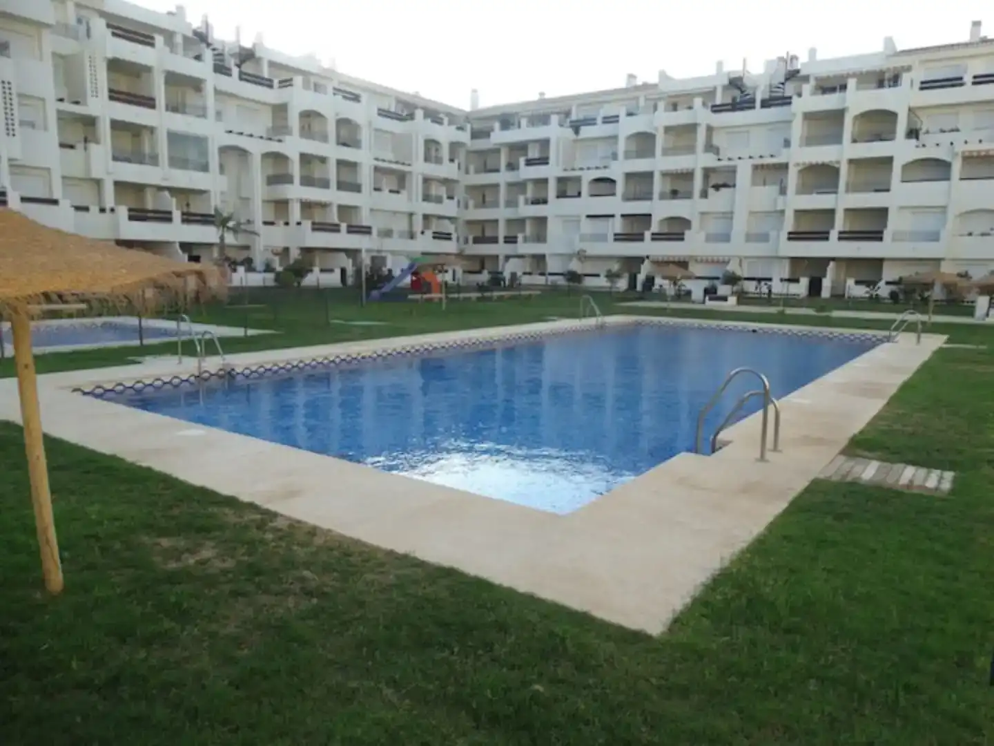 Piso de 100 m² en Roquetas de Mar