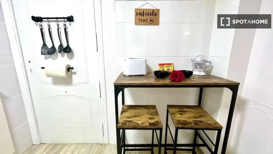 Habitación 62 m², Santa Pola
