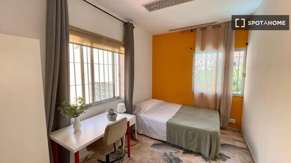Habitación 472 m², Sevilla
