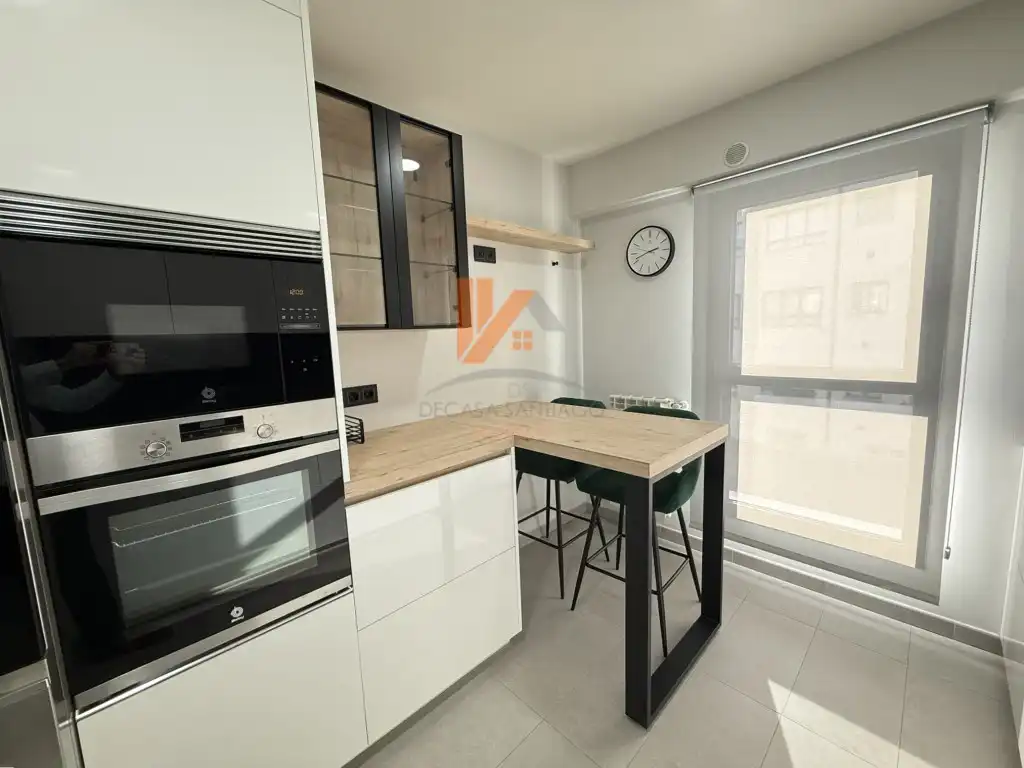 Piso de 136 m² en Santiago de Compostela