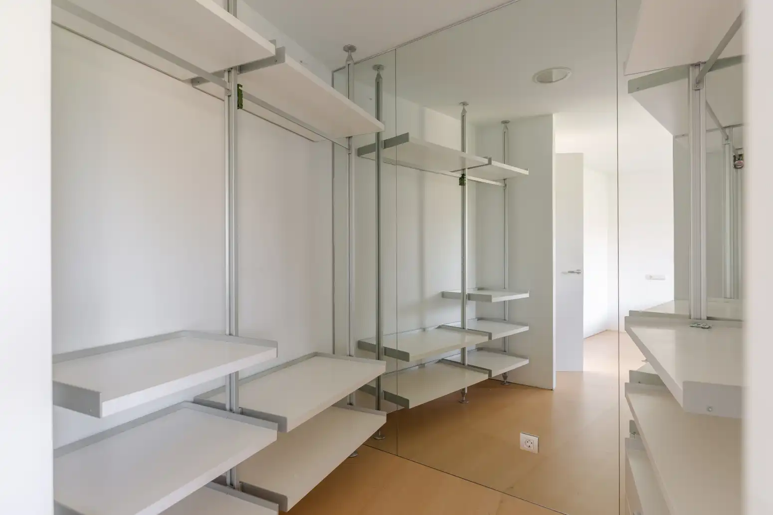 Pis de 338 m² a Valle de Egüés / Eguesibar