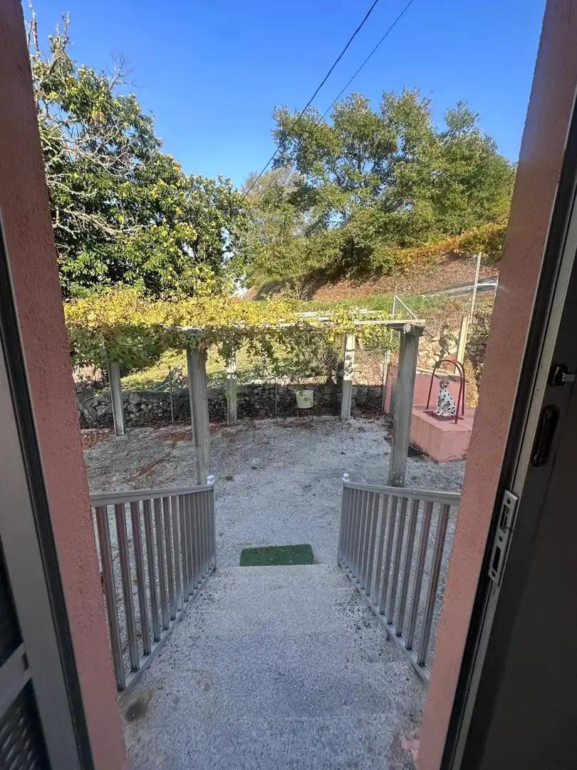 Piso de 95 m² en Parada de Sil