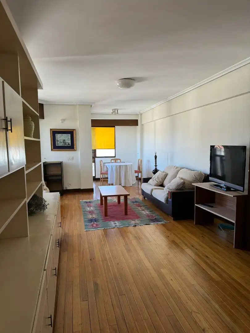 Piso de 120 m² en Ourense