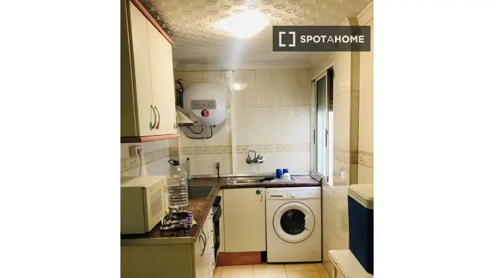 Habitación 75 m², Zaragoza