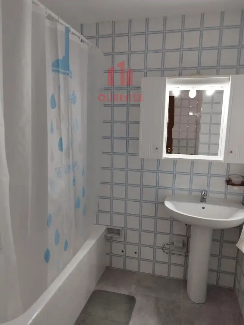 Piso de 95 m² en Ourense