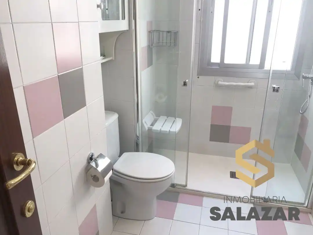 Piso de 85 m² en Bilbao