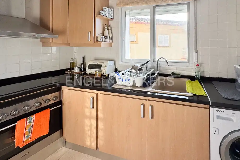 Casa de 74 m² en Oliva