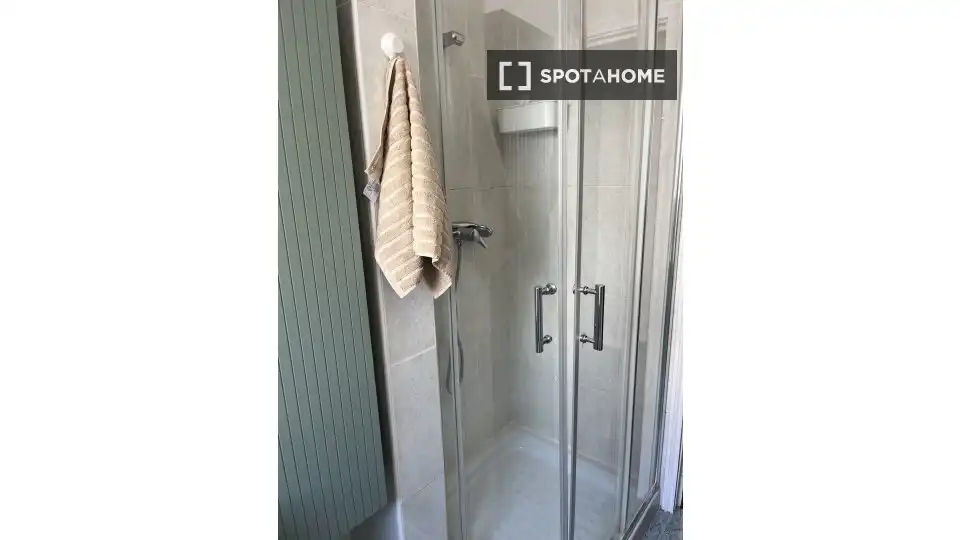 Quarto para alugar, Pamplona / Iruña