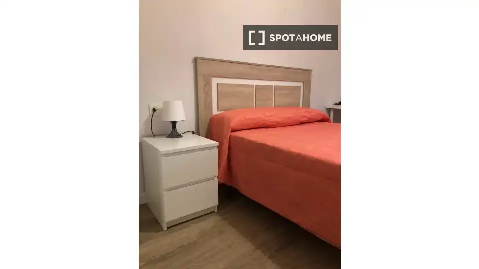 Habitación en alquiler, Oviedo