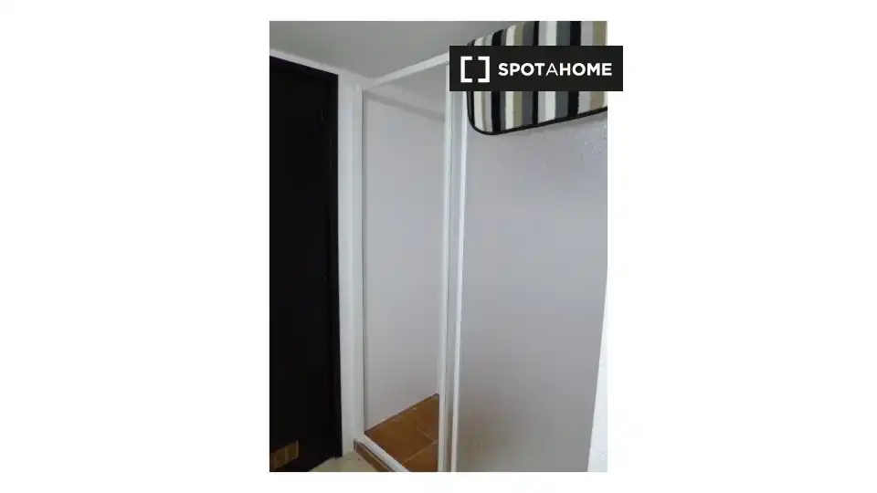 Habitación 184 m², Zaragoza