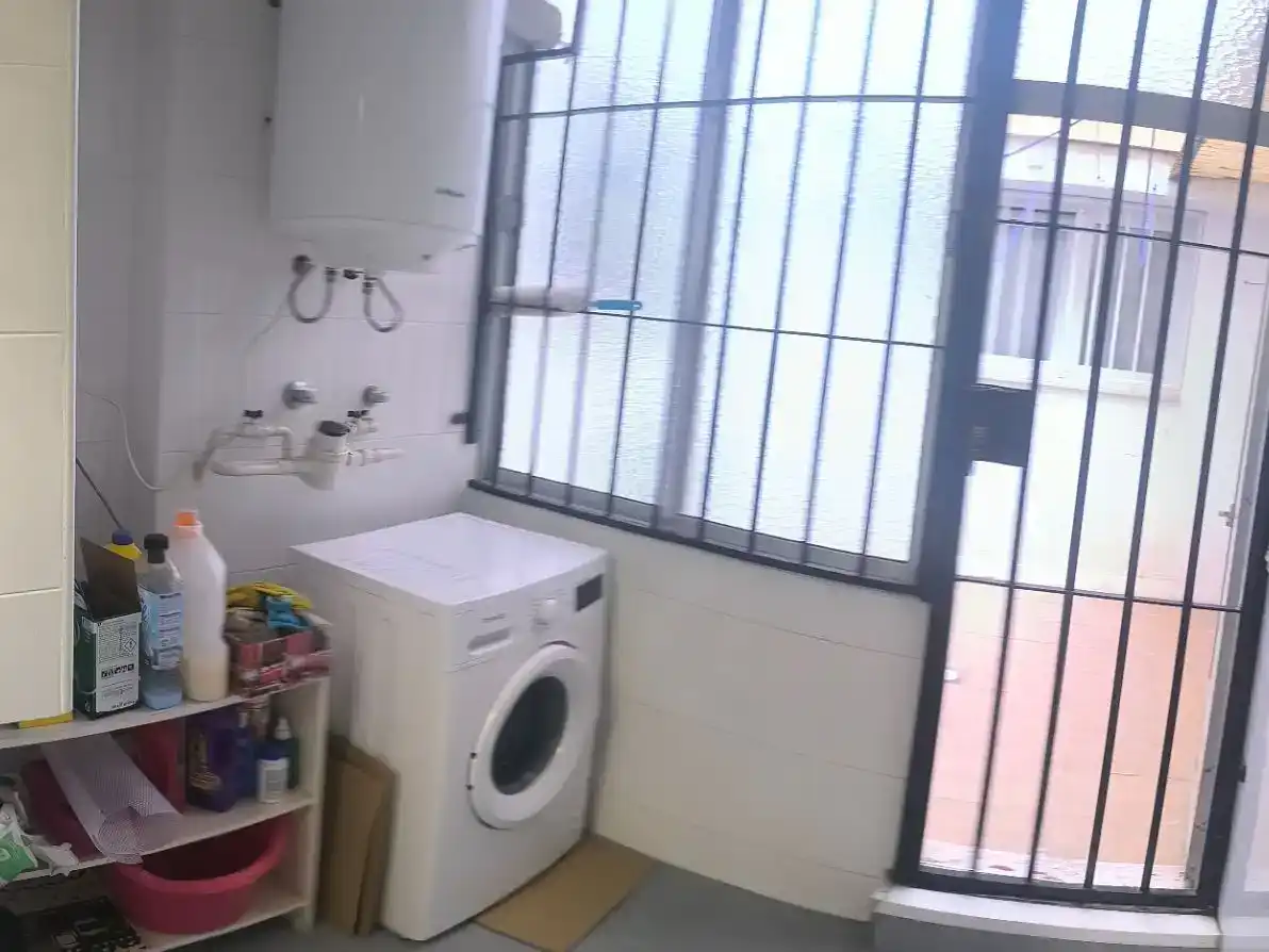 Piso de 150 m² en Granada