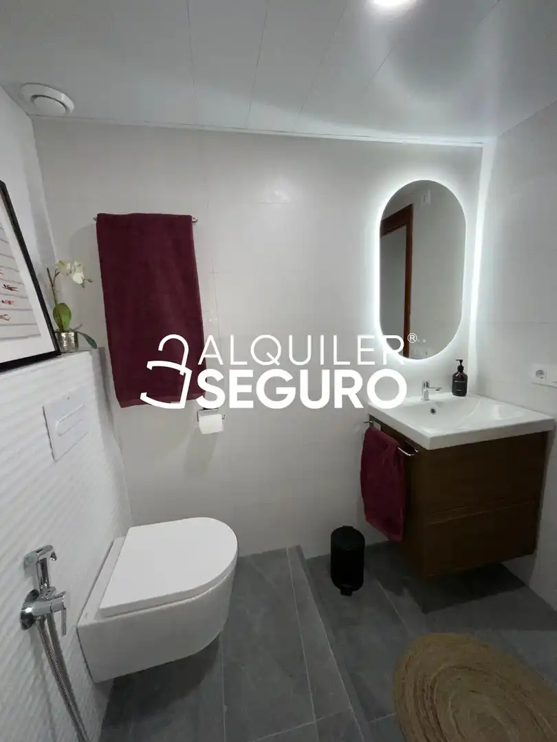 Piso de 90 m² en Sevilla