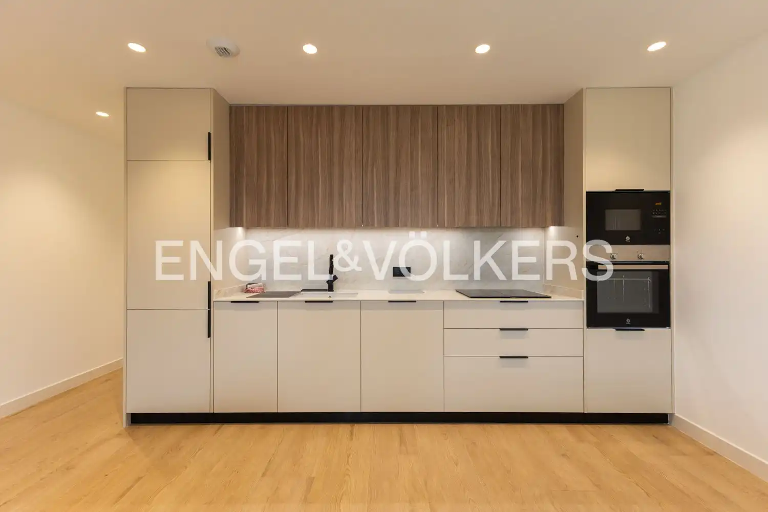 Piso de 100 m² en Almenara