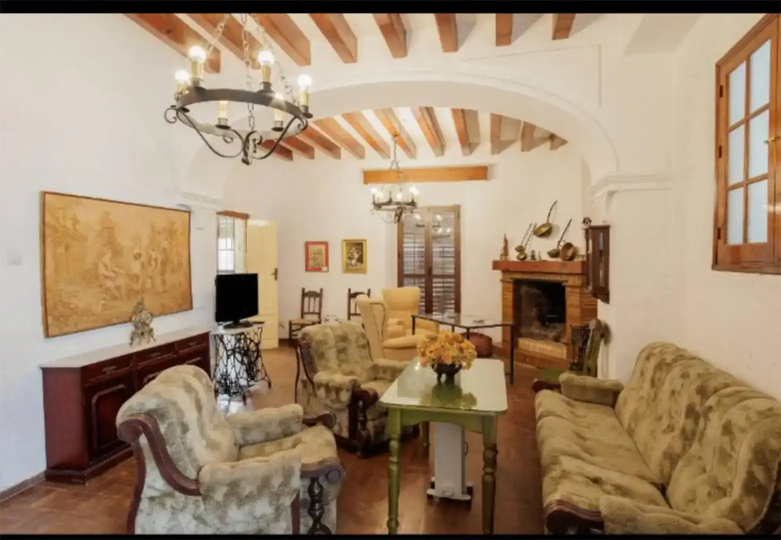 Casa de 400 m² en Montellano
