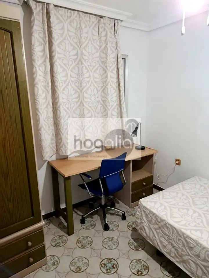 Piso de 70 m² en Sevilla