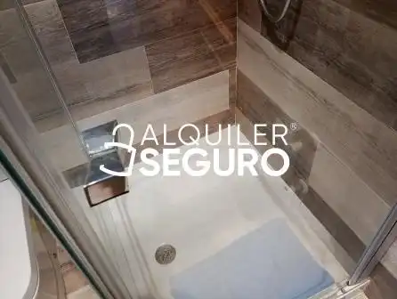 Piso de 85 m² en Oleiros