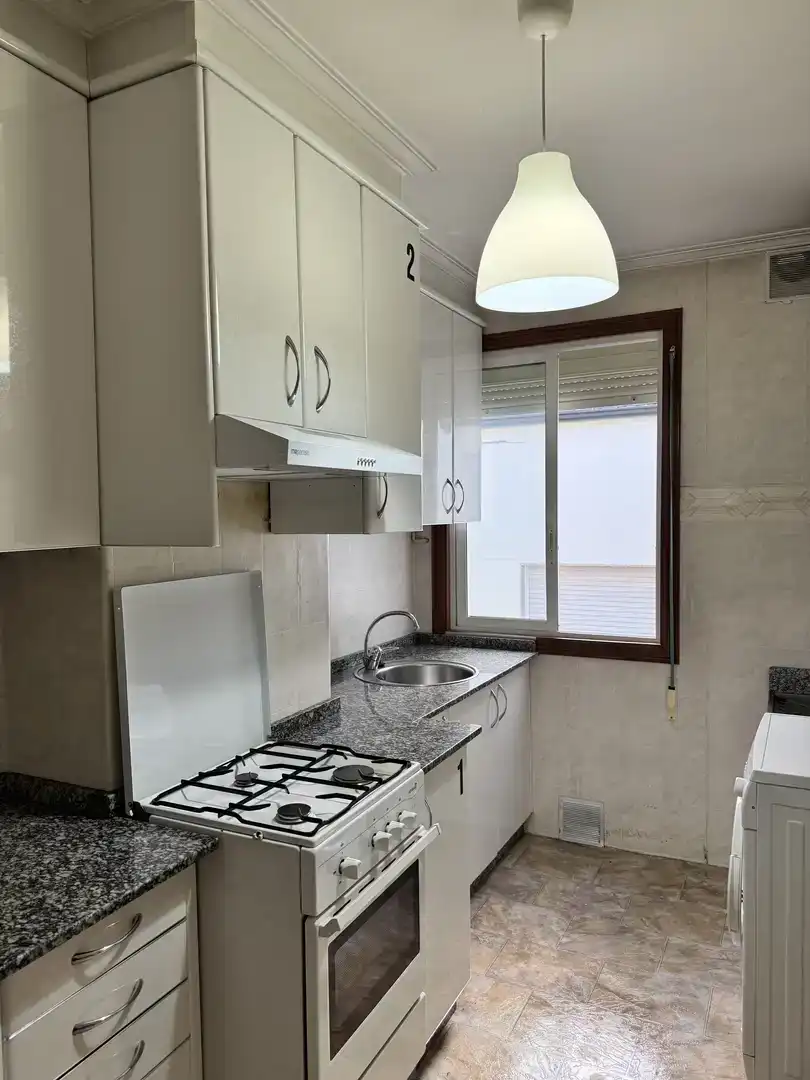 Piso de 66 m² en Ourense