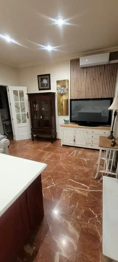Piso de 100 m² en Morón de la Frontera
