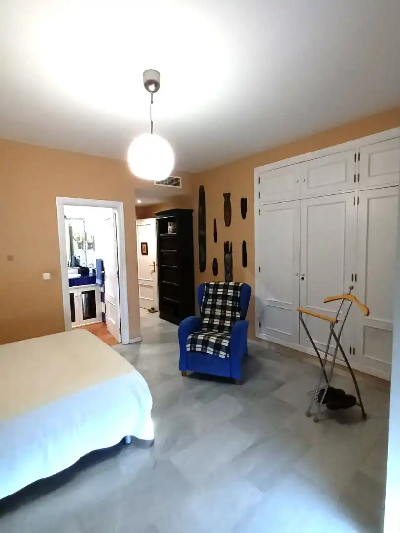 Flat 700 m² in Badajoz