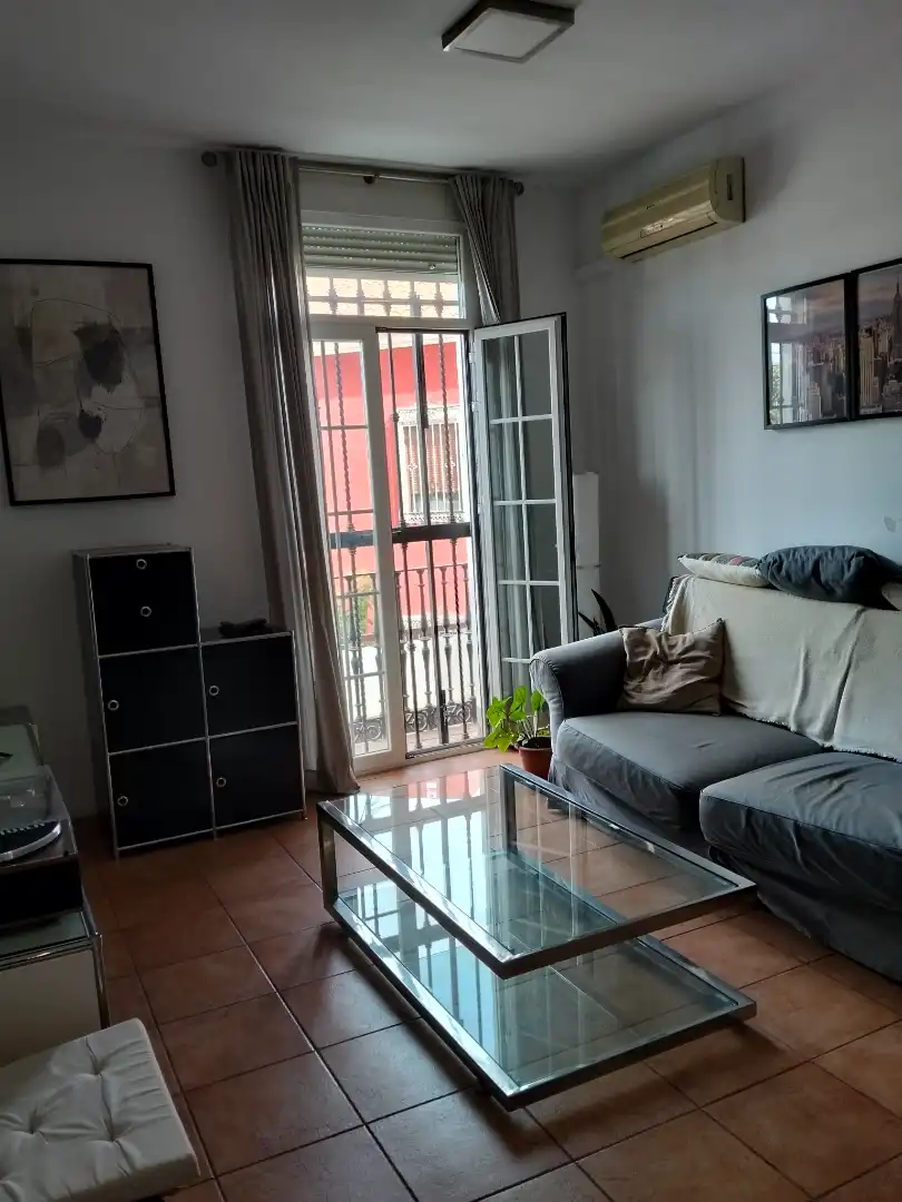 Piso de 80 m² en Sevilla