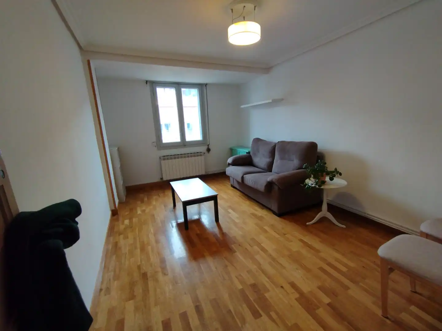 Pis de 90 m² a Burgos