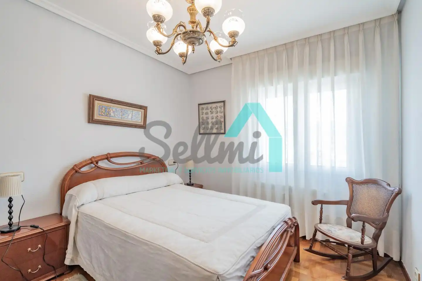 Piso de 75 m² en Oviedo
