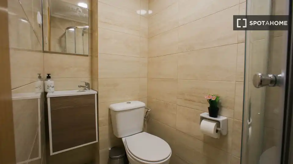 Habitación 100 m², Valencia