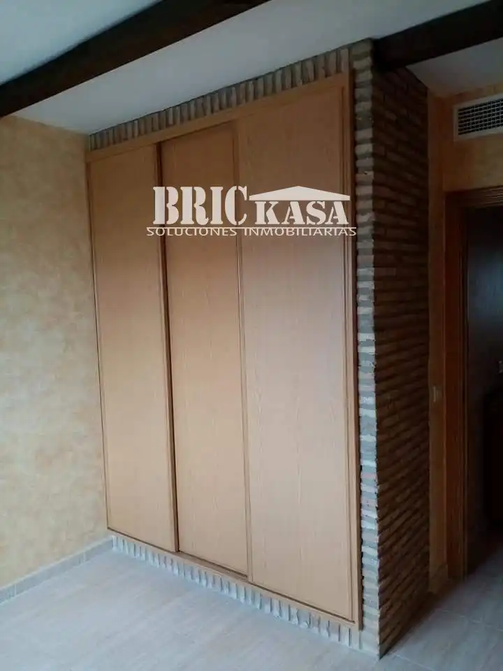 Casa de 180 m² en Cáceres