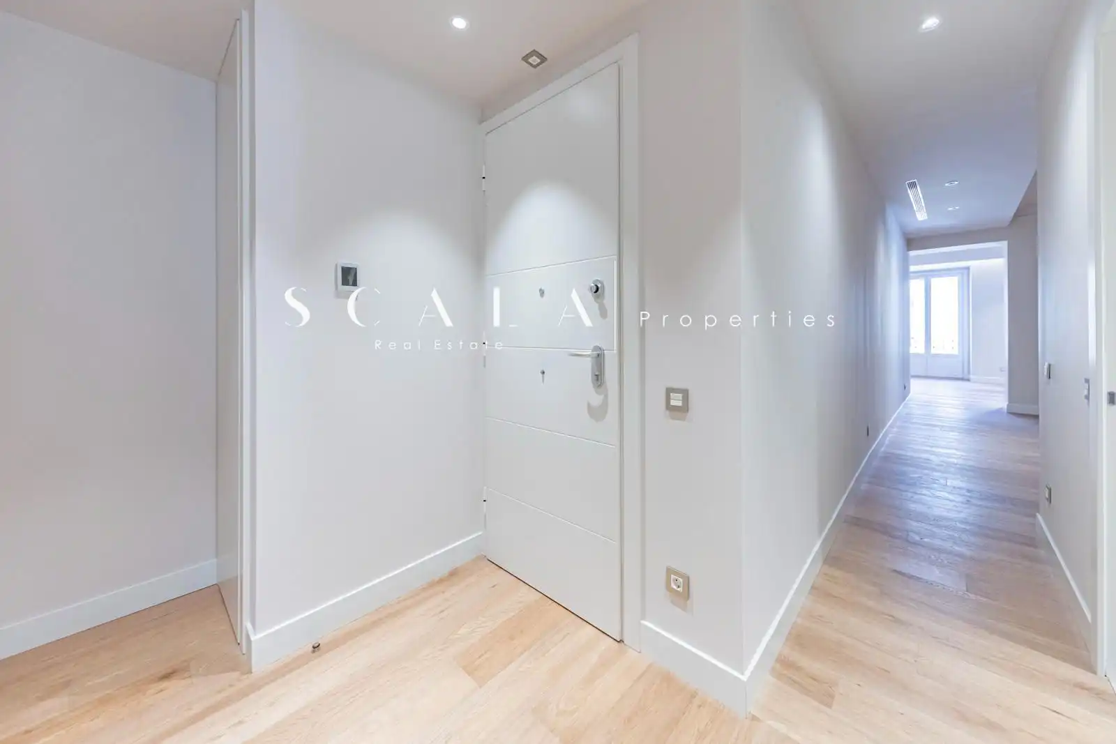 Appartamento 217 m² a Madrid