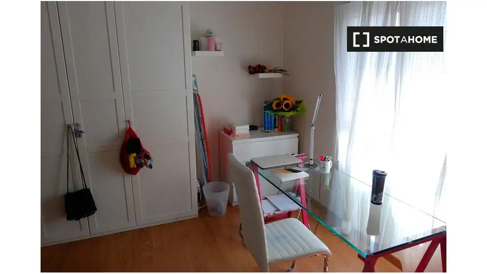 Habitación 150 m², Zaragoza