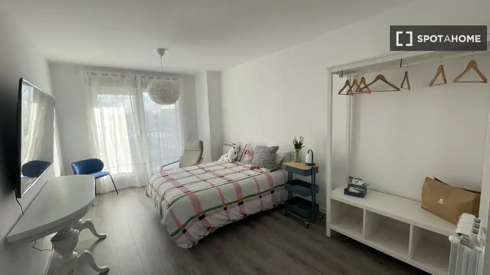 Habitación 115 m², Santa Cruz de Bezana