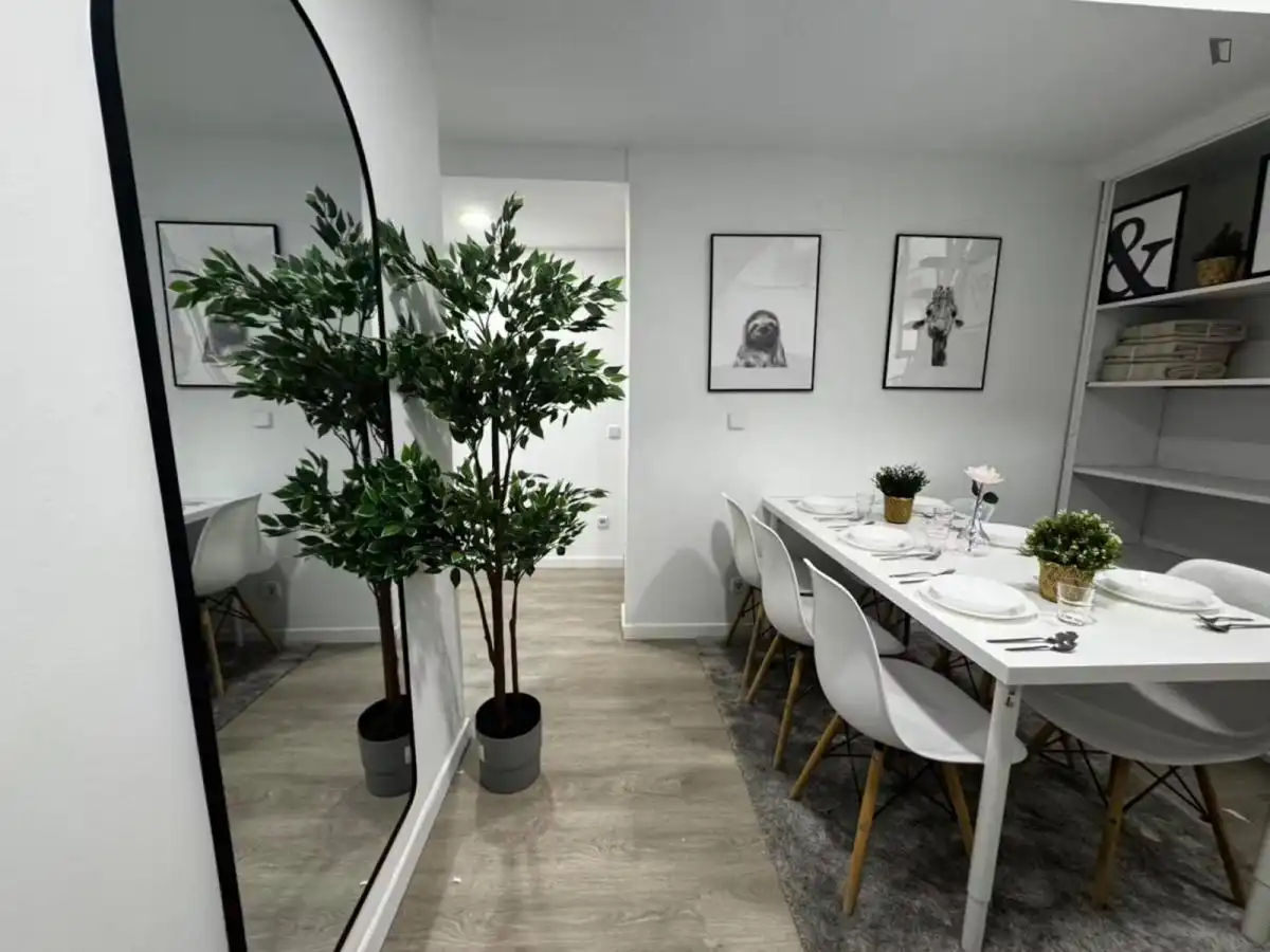 Habitación 100 m², Madrid