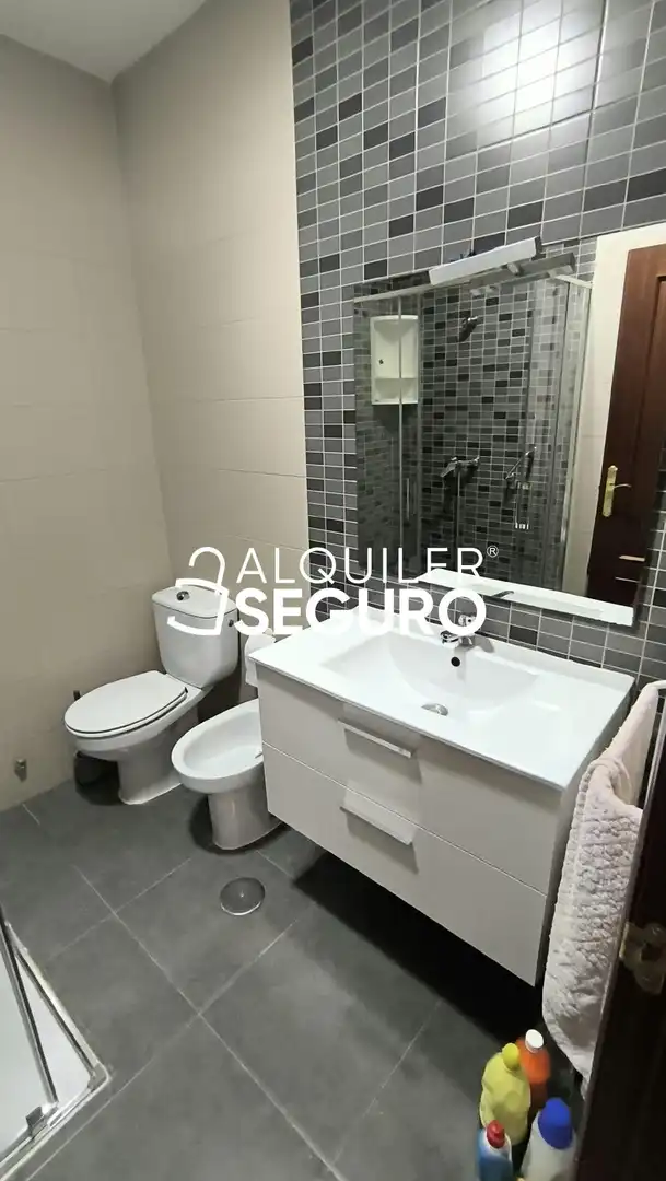 Piso de 60 m² en Sevilla