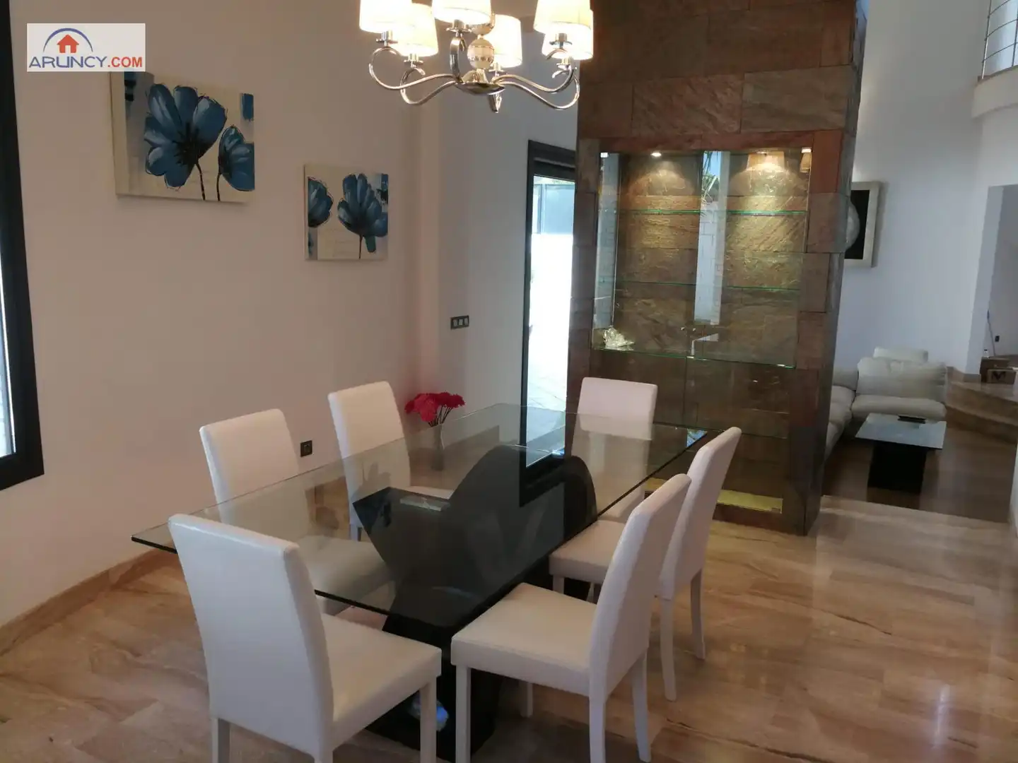 Piso de 550 m² en Dos Hermanas