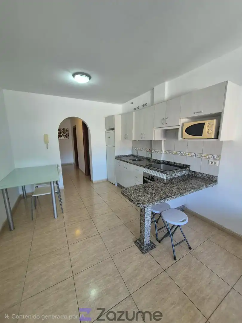 Flat 70 m² in Arona