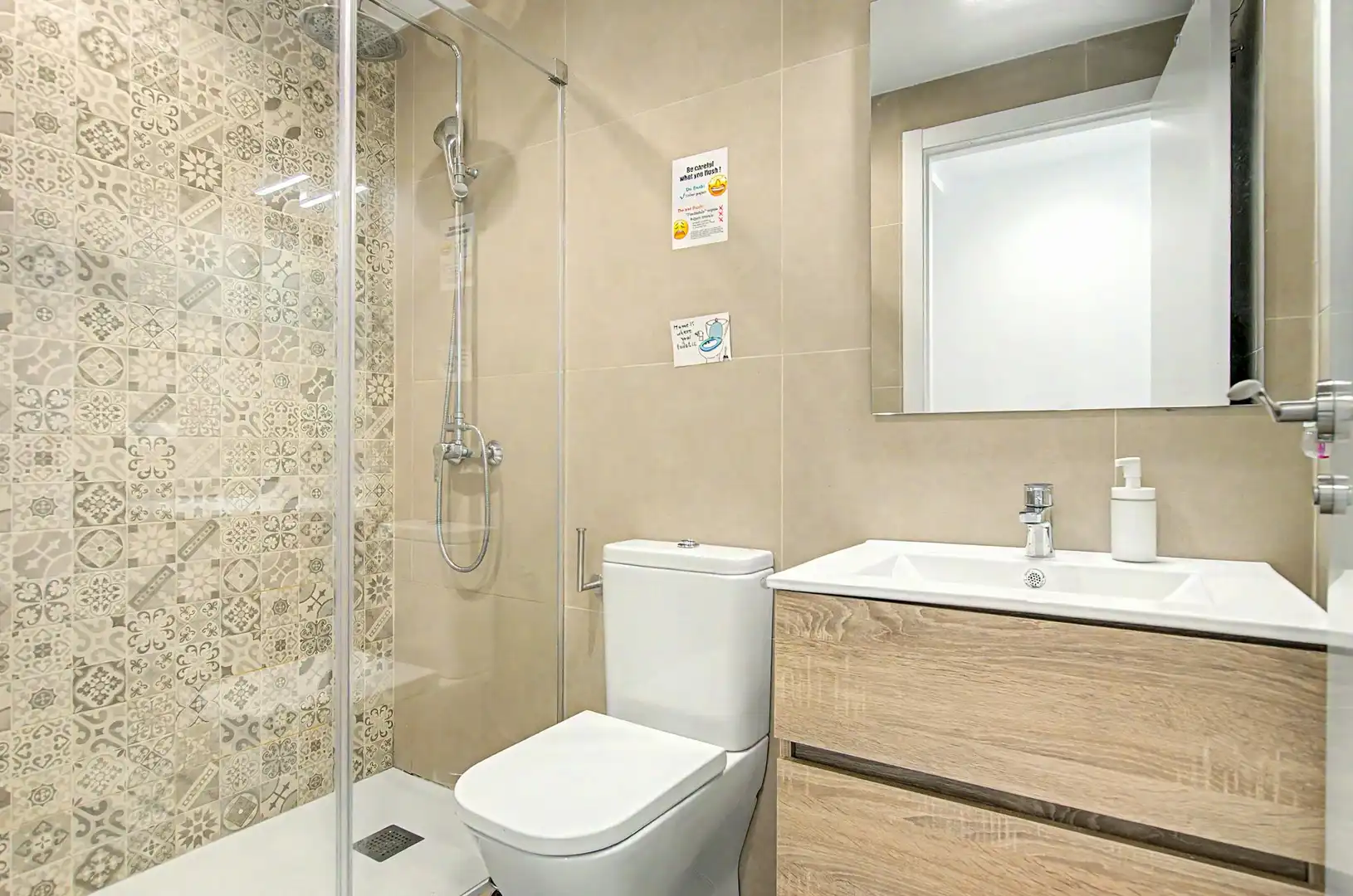 Habitación 450 m², Valencia