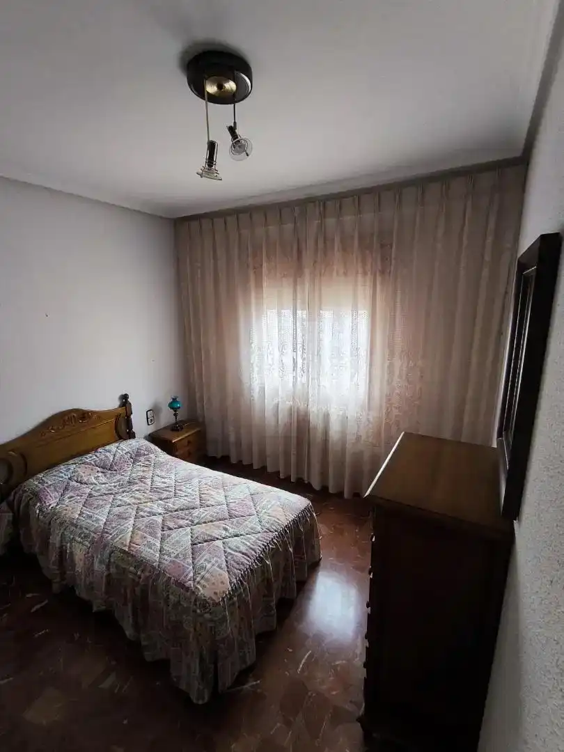 Casa de 370 m² en Fuentes de Ebro
