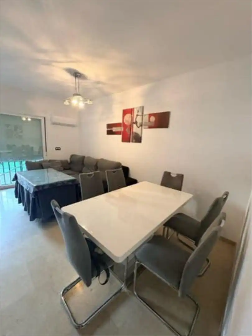 Habitación 120 m², Guillena