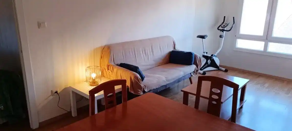 Pis de 74 m² a Oviedo