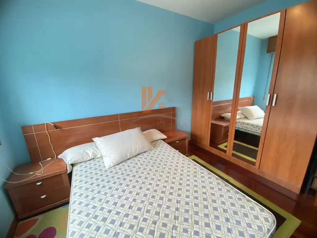 Piso de 78 m² en Santiago de Compostela