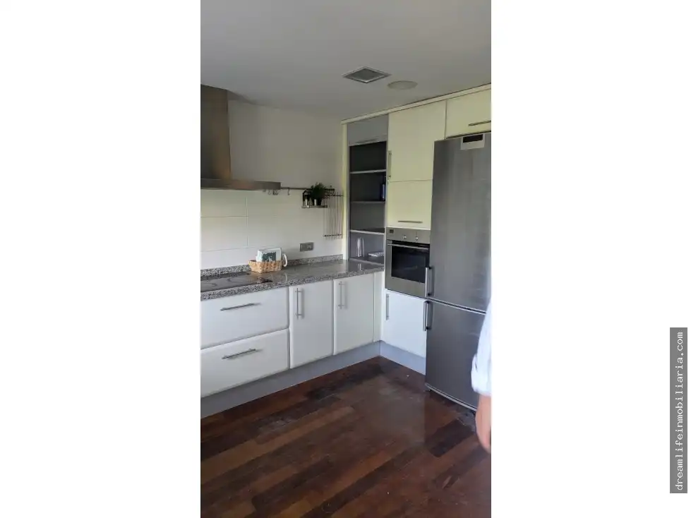Piso de 230 m² en Almazora